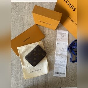 Louis Vuitton Zippy Coin Purse